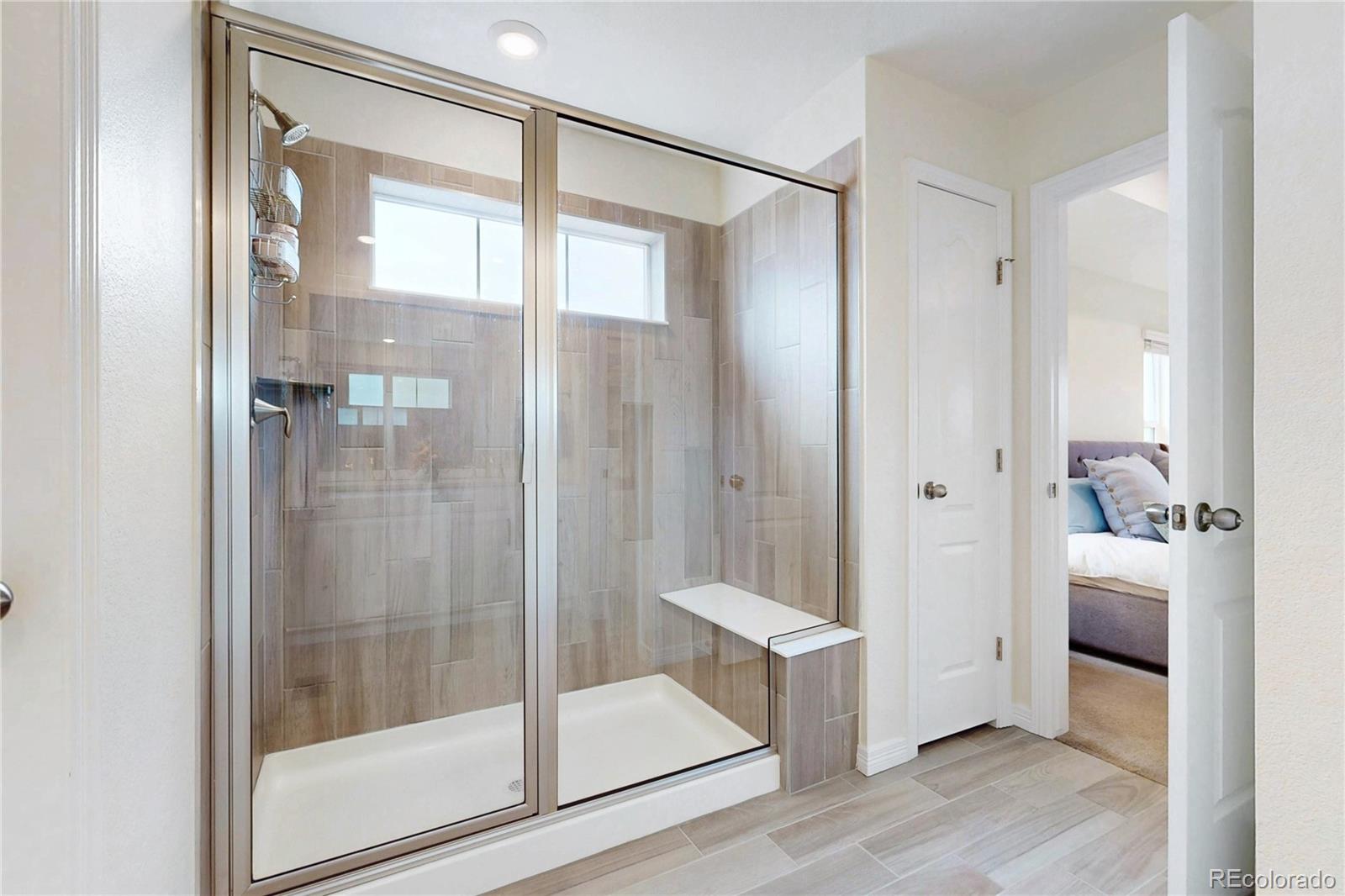 MLS Image #21 for 17603  drake street,broomfield, Colorado
