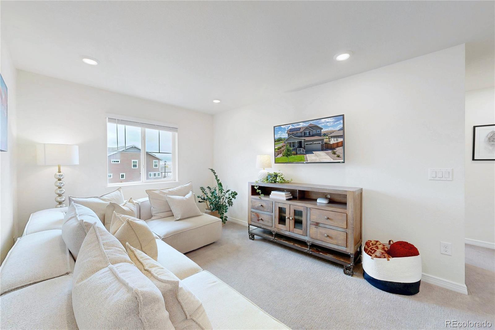 MLS Image #22 for 17603  drake street,broomfield, Colorado