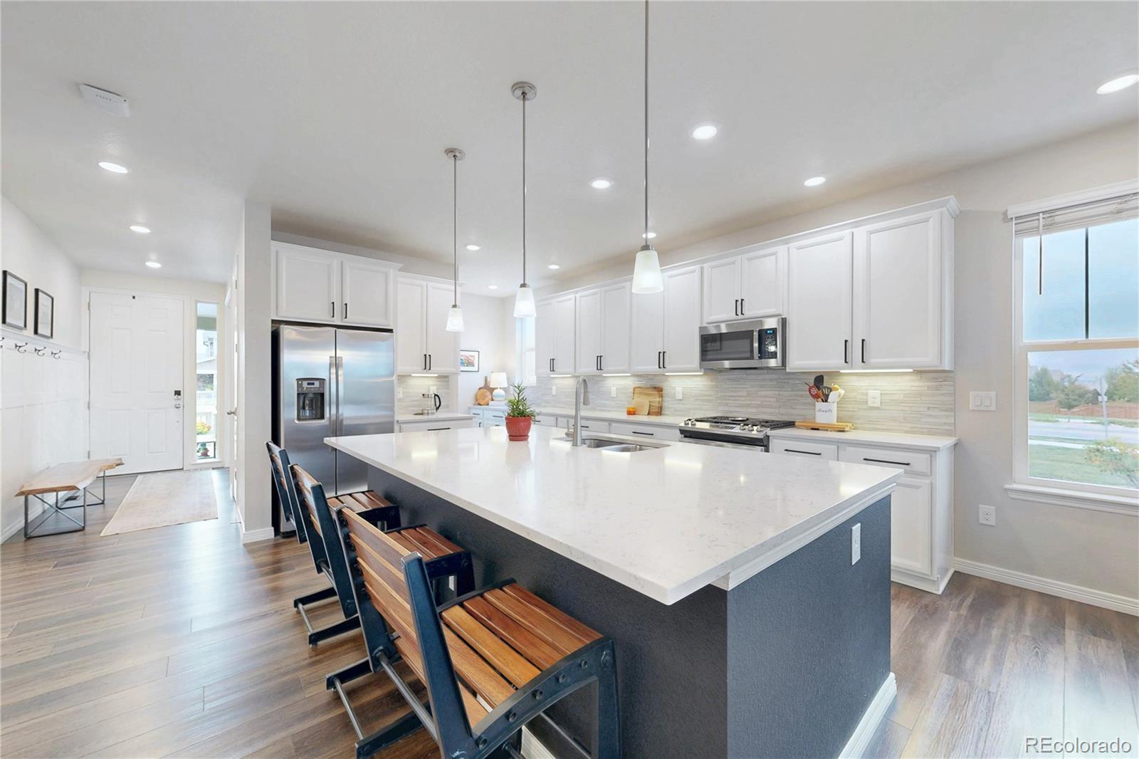 MLS Image #3 for 17603  drake street,broomfield, Colorado