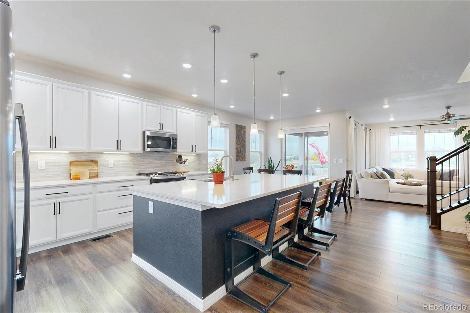 MLS Image #5 for 17603  drake street,broomfield, Colorado