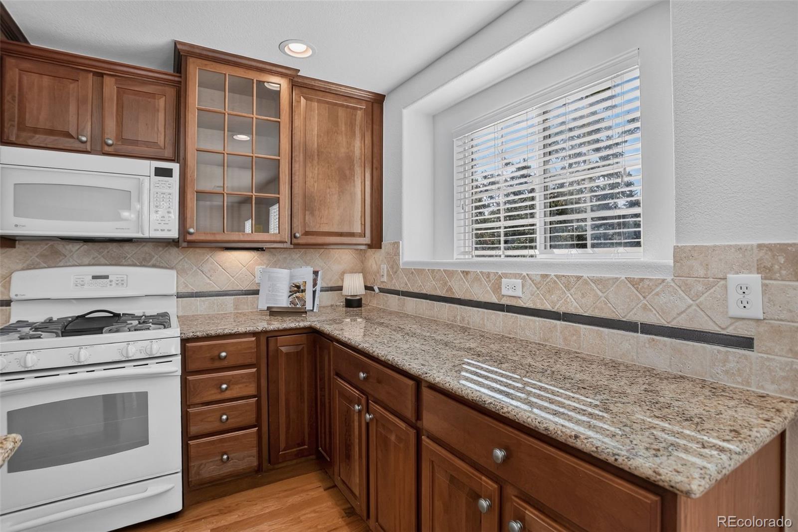 MLS Image #10 for 7615 s addison way,aurora, Colorado