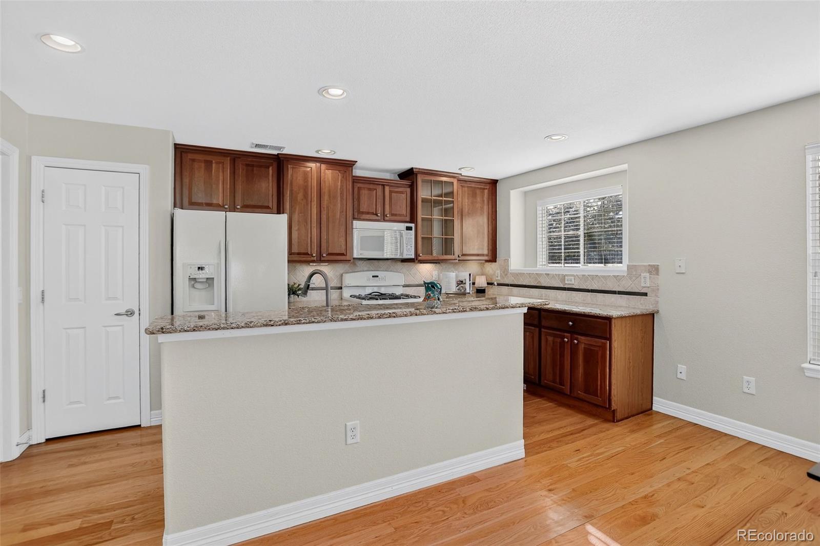 MLS Image #9 for 7615 s addison way,aurora, Colorado