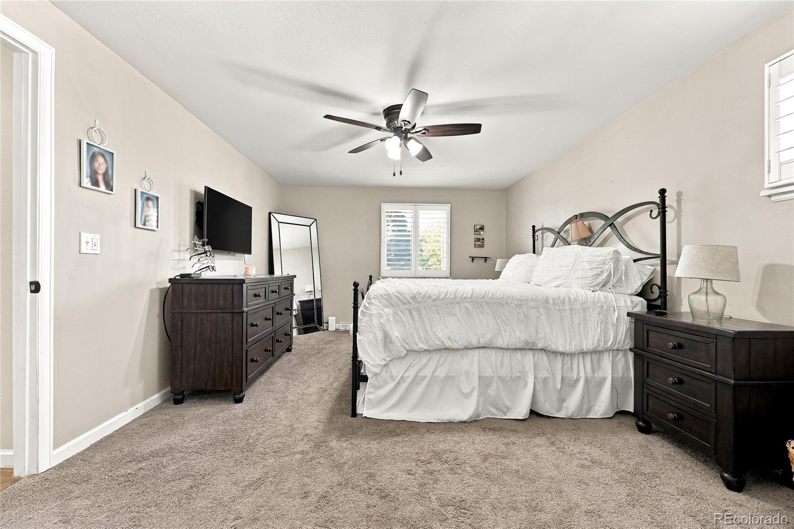 MLS Image #16 for 7624 e mercer place,denver, Colorado
