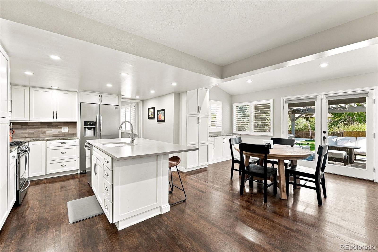 MLS Image #5 for 7624 e mercer place,denver, Colorado