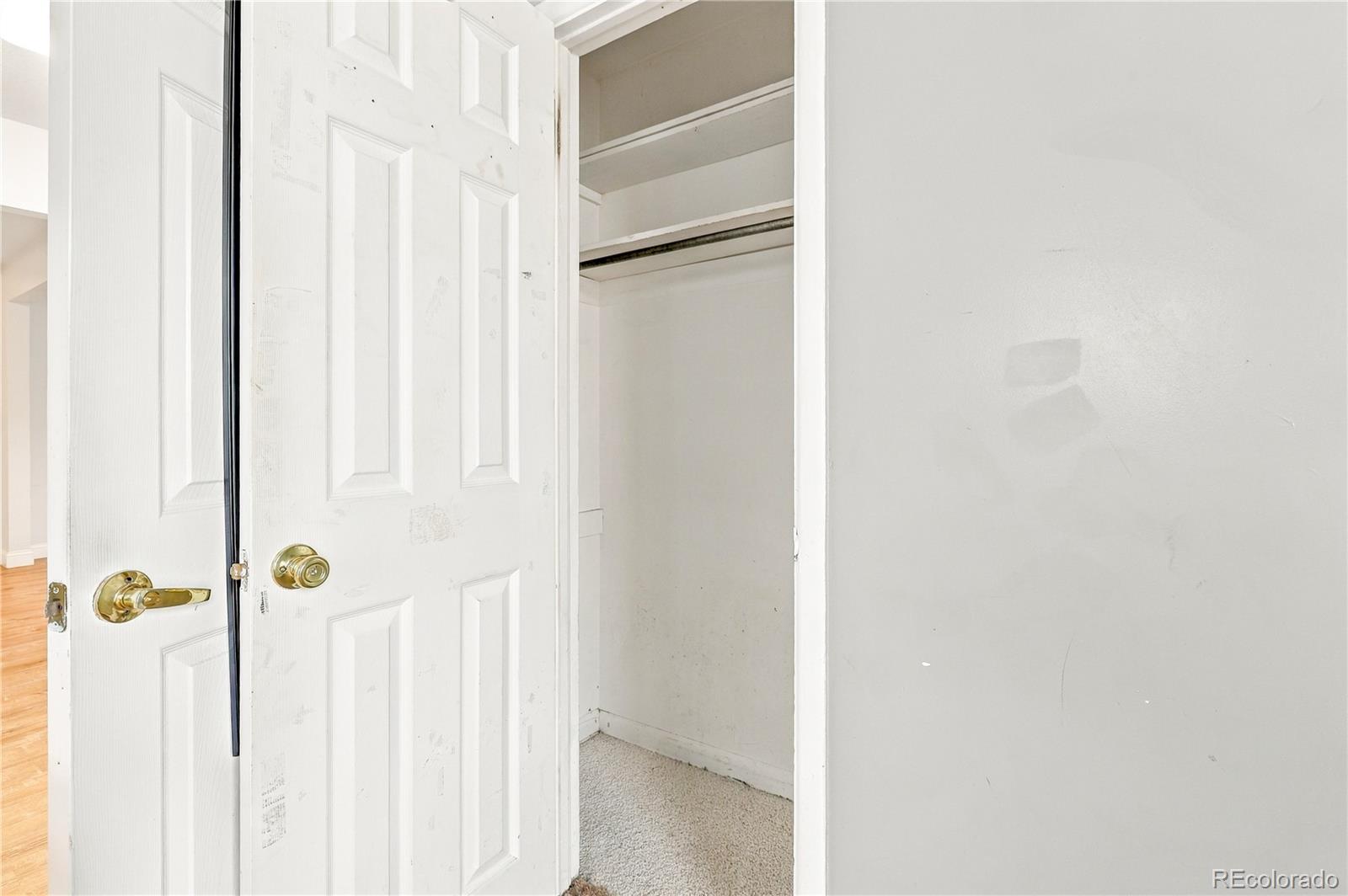 MLS Image #16 for 2380 s king street,denver, Colorado