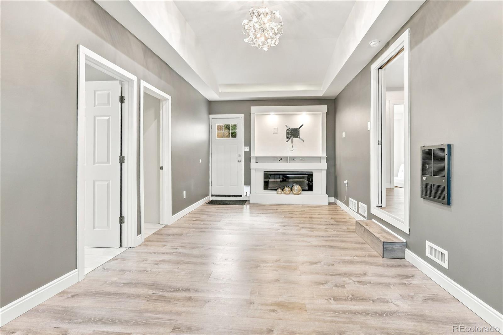 MLS Image #24 for 2380 s king street,denver, Colorado
