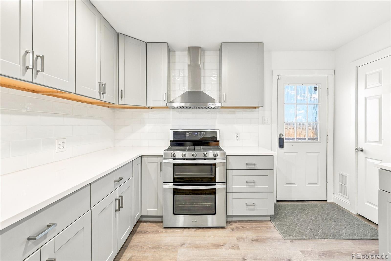 MLS Image #5 for 2380 s king street,denver, Colorado
