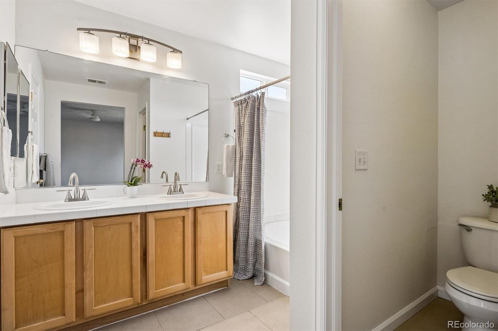 MLS Image #15 for 15038 e archer circle,aurora, Colorado