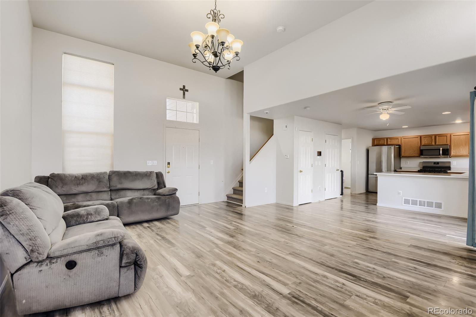 MLS Image #2 for 22143 e mercer place,aurora, Colorado
