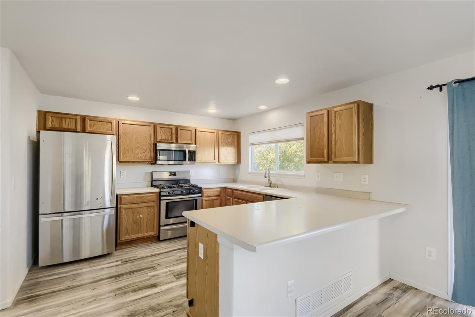 MLS Image #5 for 22143 e mercer place,aurora, Colorado