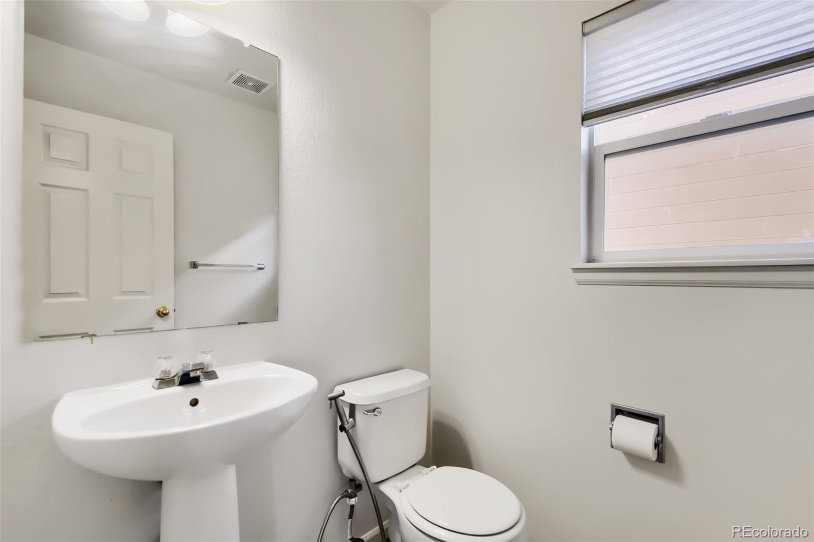 MLS Image #8 for 22143 e mercer place,aurora, Colorado