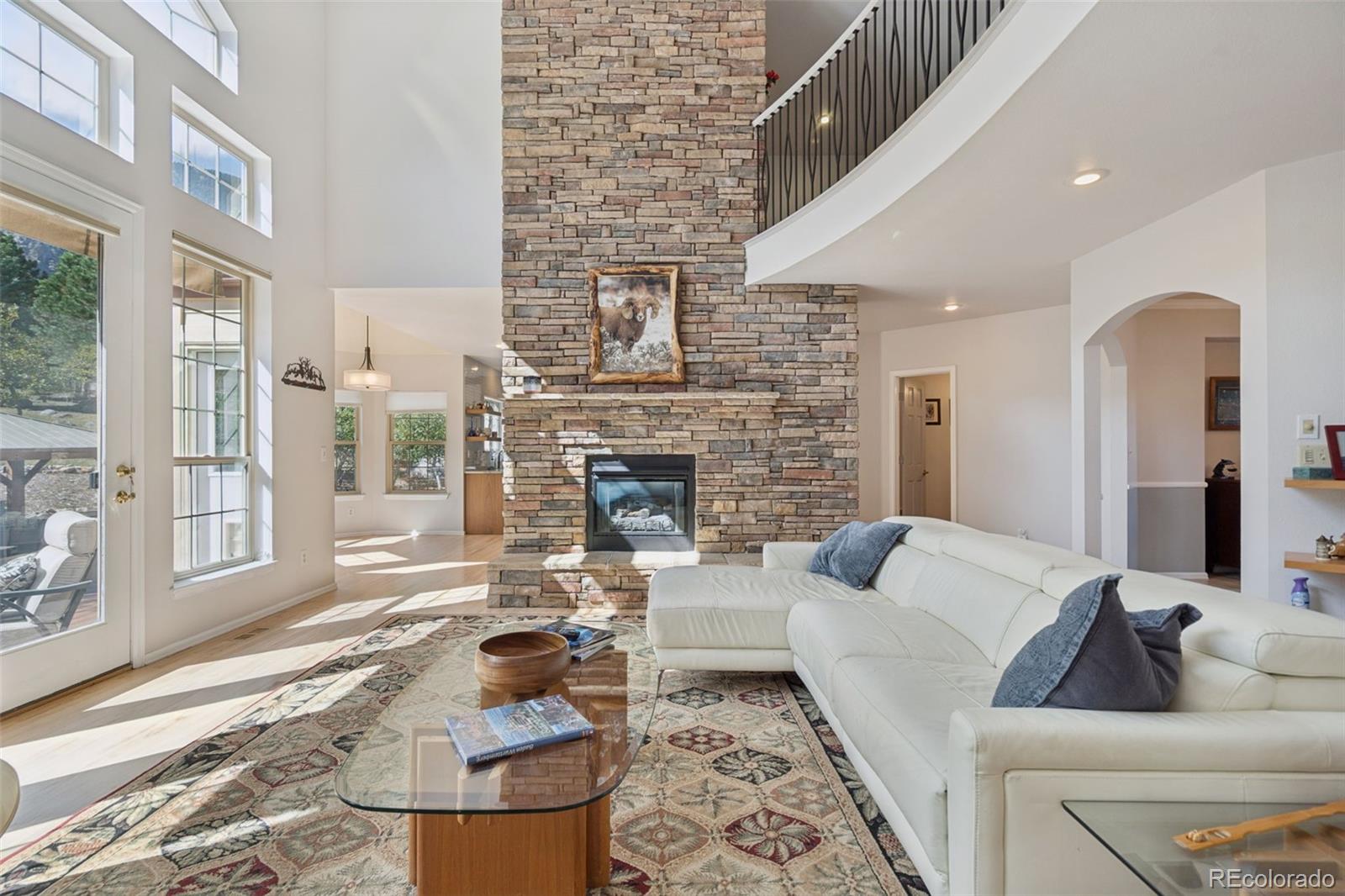 MLS Image #8 for 5830  broadmoor bluffs drive,colorado springs, Colorado
