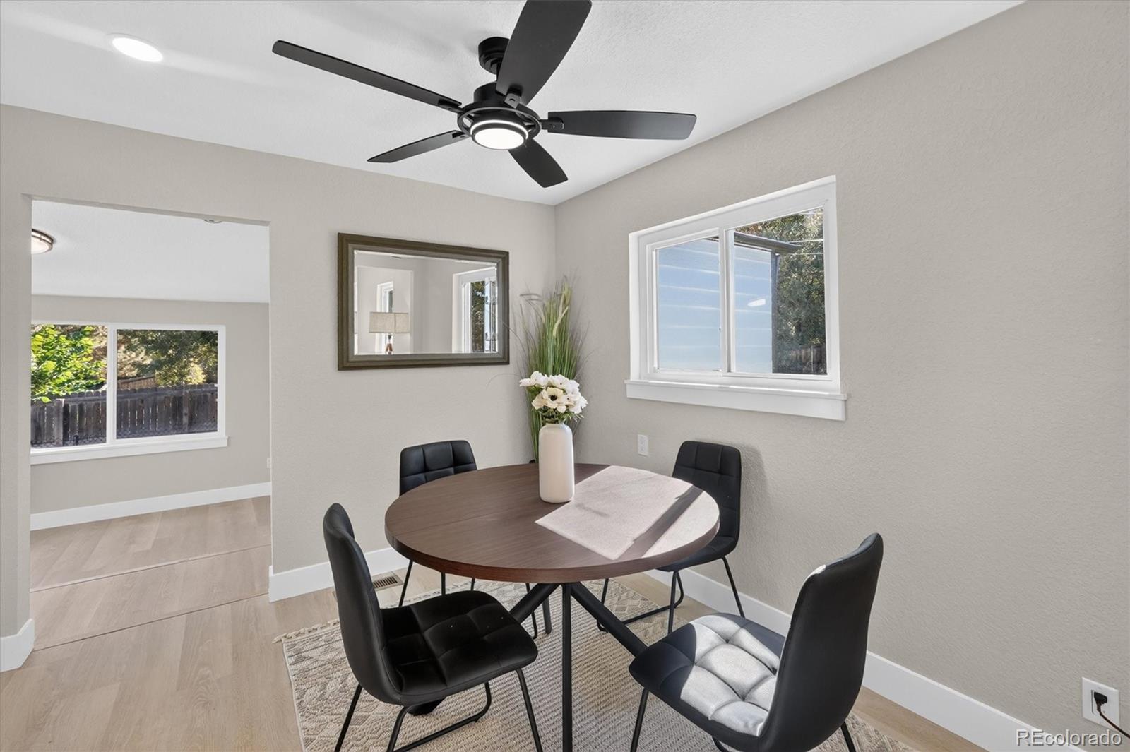 MLS Image #12 for 1580 s zuni street,denver, Colorado