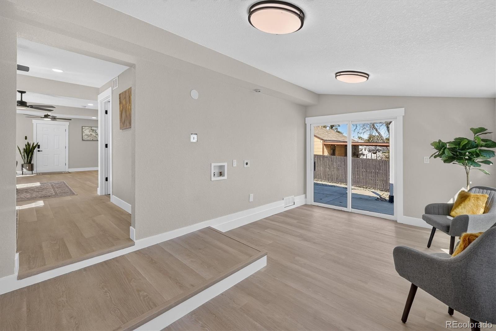 MLS Image #22 for 1580 s zuni street,denver, Colorado