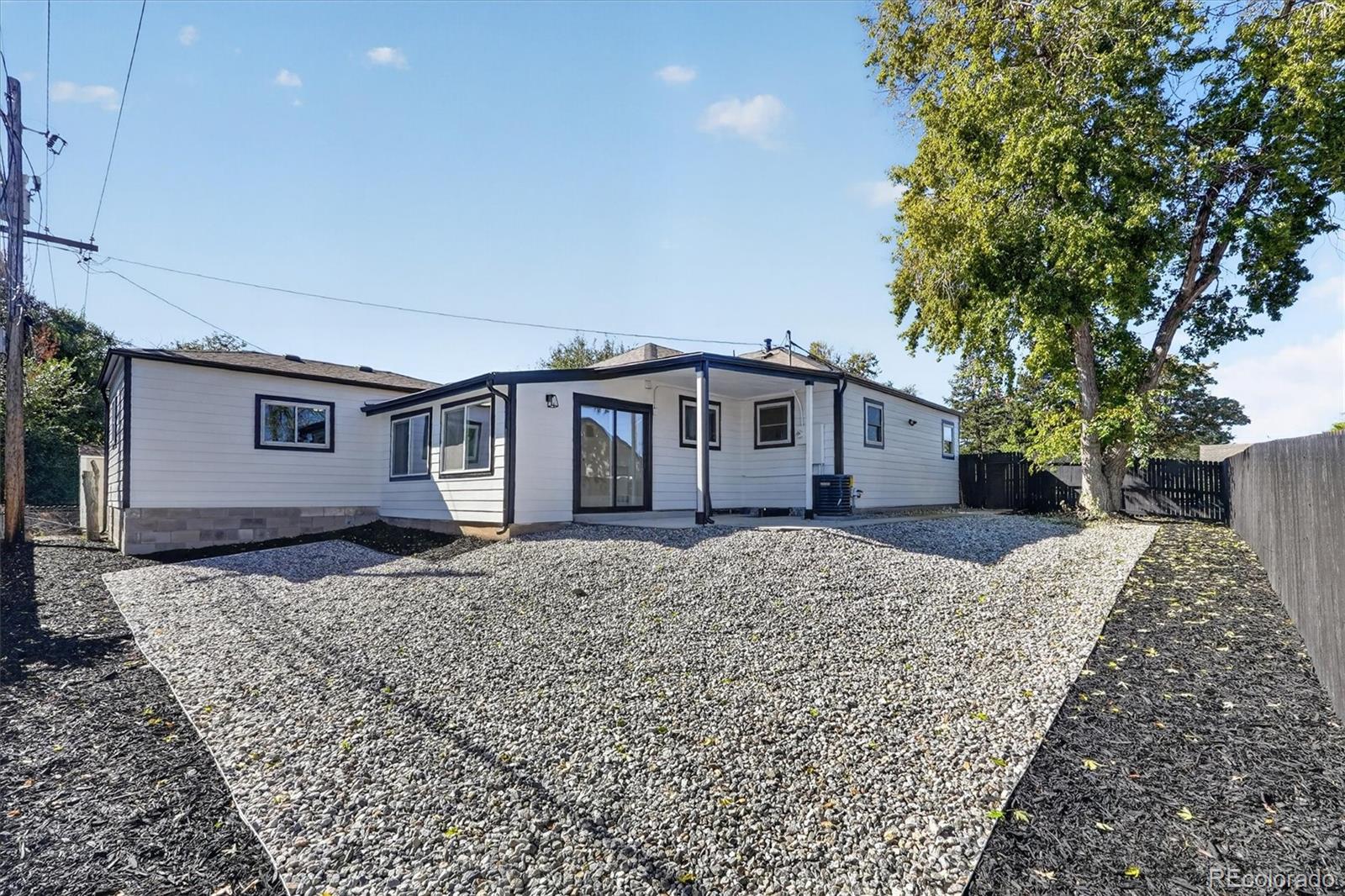 MLS Image #38 for 1580 s zuni street,denver, Colorado