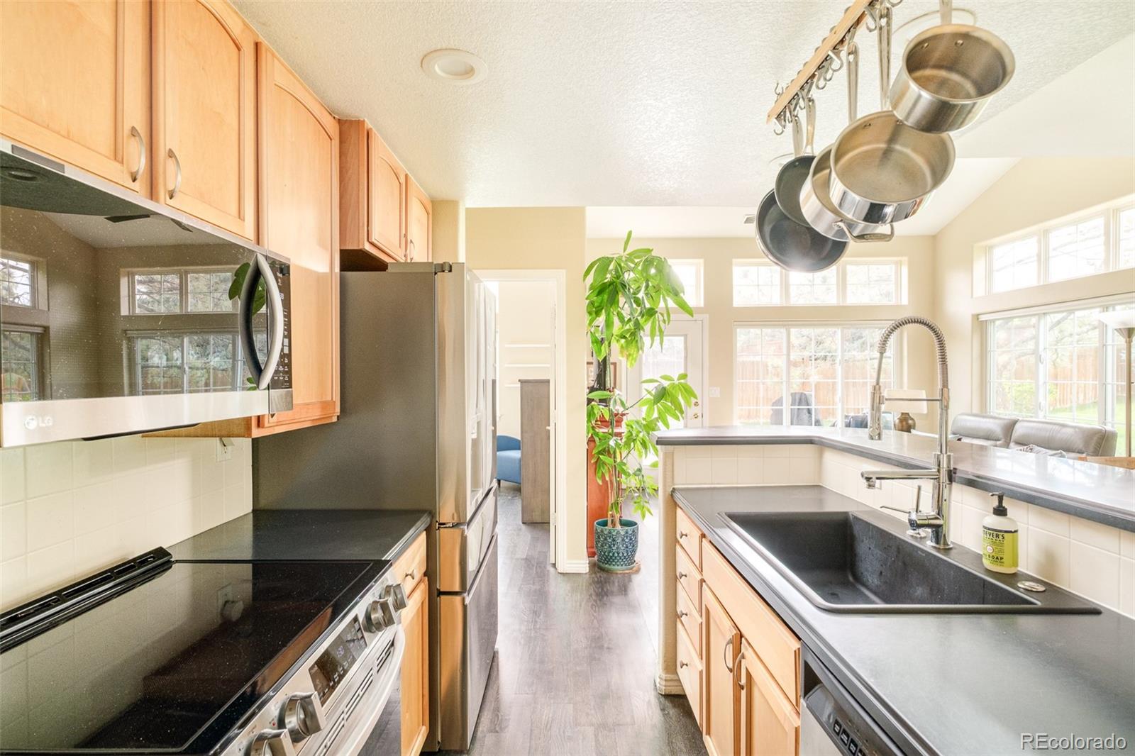 MLS Image #13 for 10700  eliot circle,westminster, Colorado
