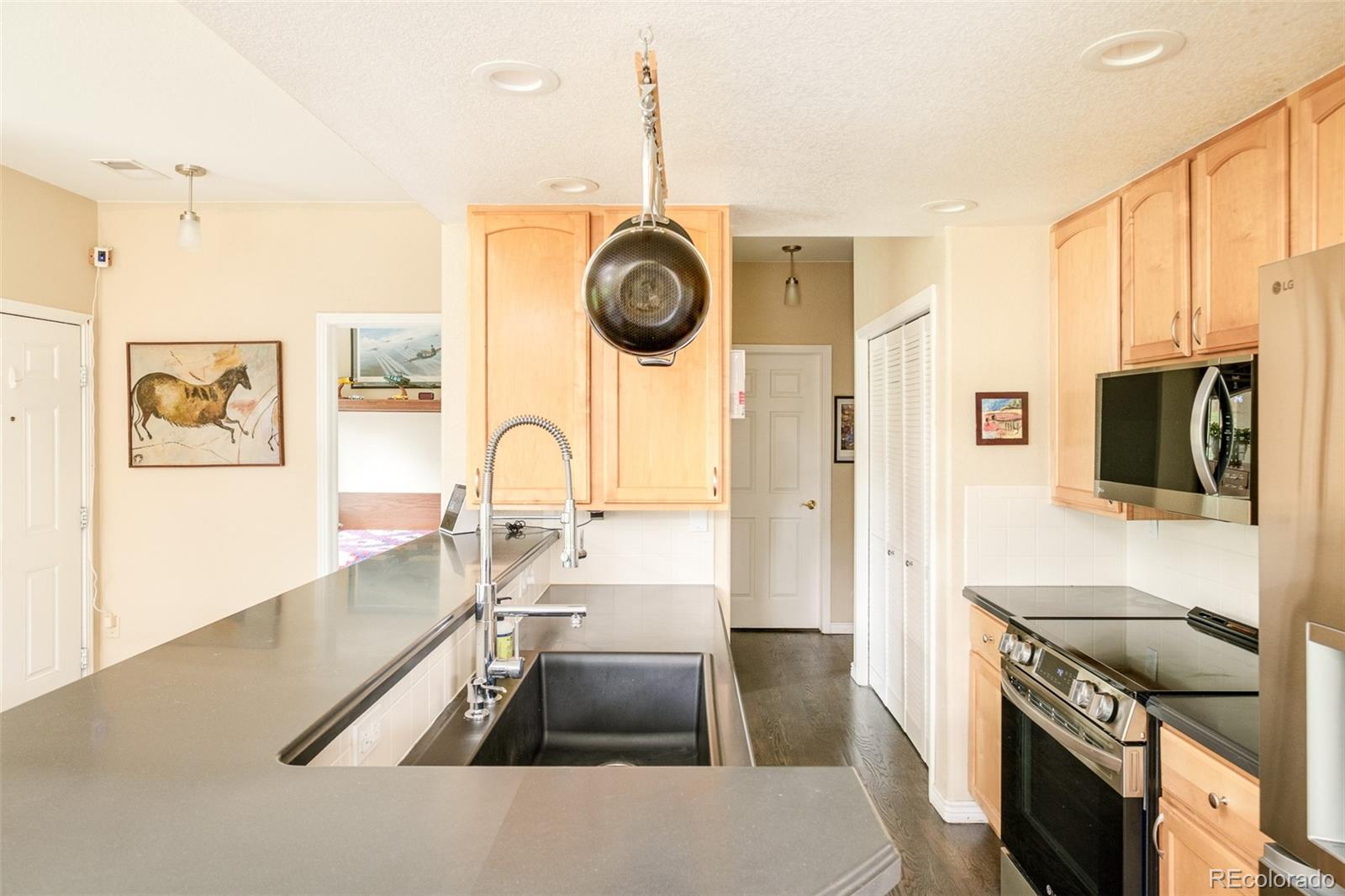 MLS Image #9 for 10700  eliot circle,westminster, Colorado