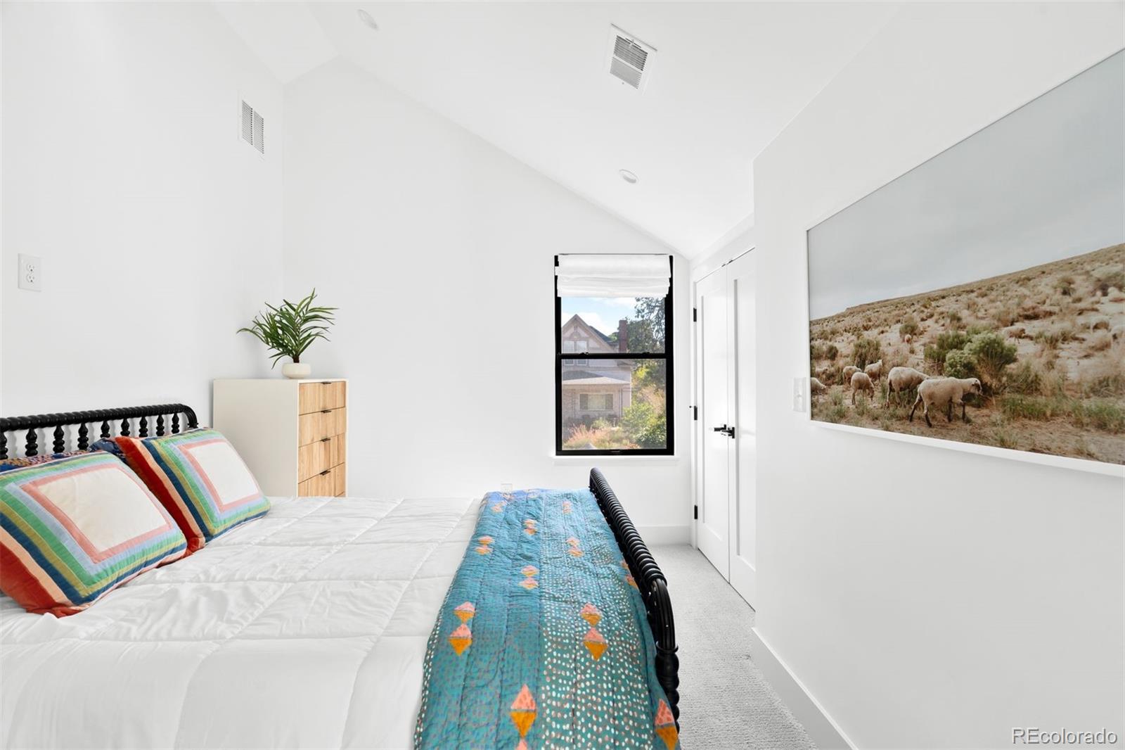 MLS Image #3 for 451  cherokee street,denver, Colorado