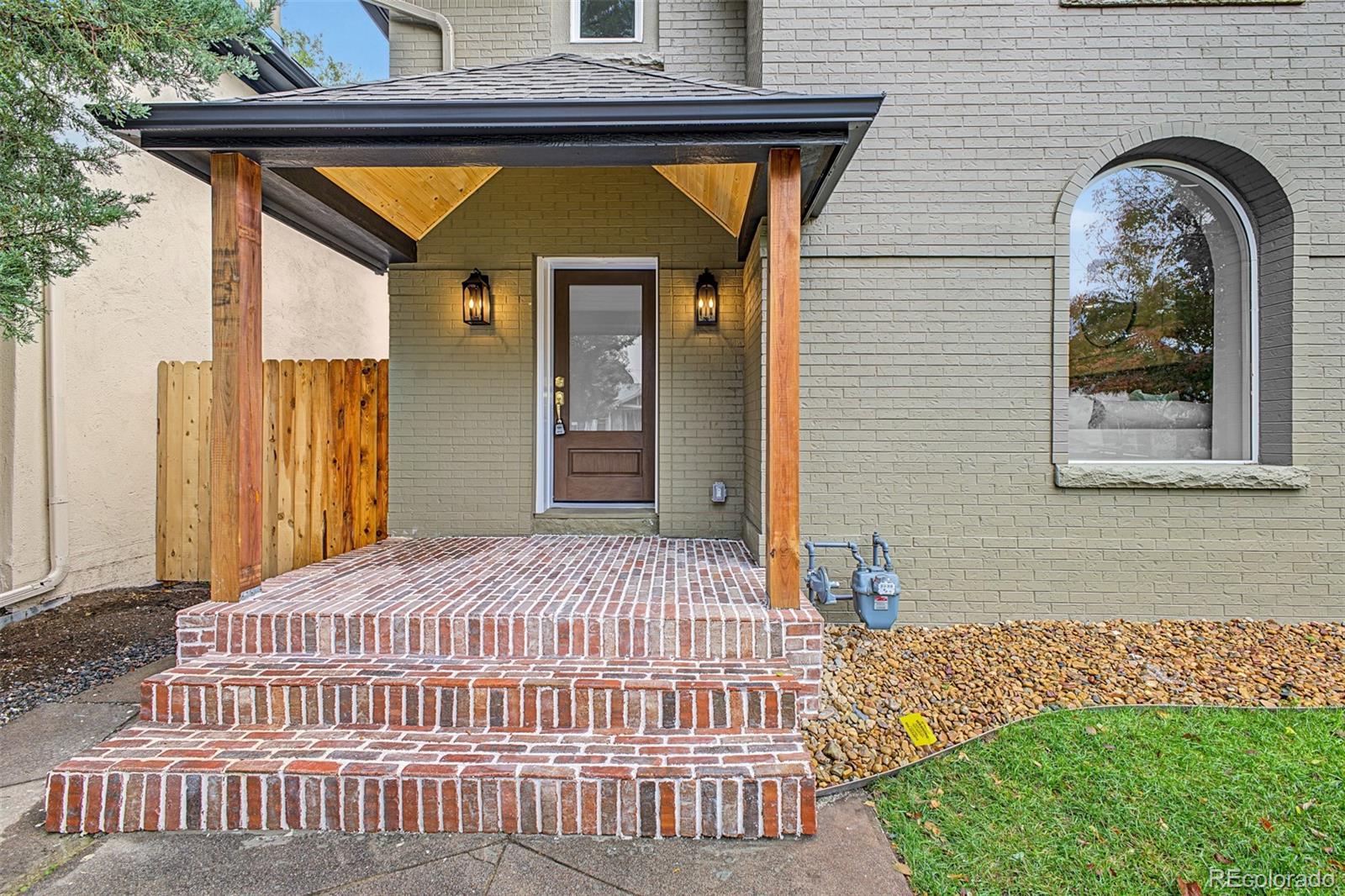 MLS Image #2 for 934 s washington street,denver, Colorado