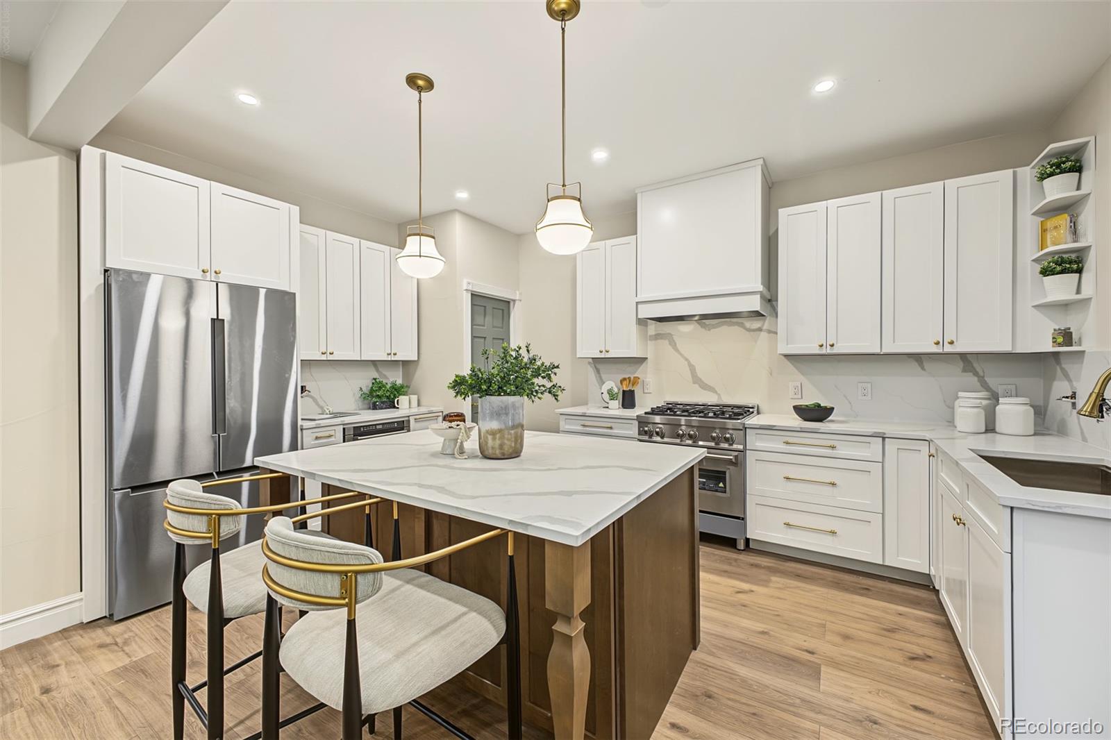MLS Image #20 for 934 s washington street,denver, Colorado