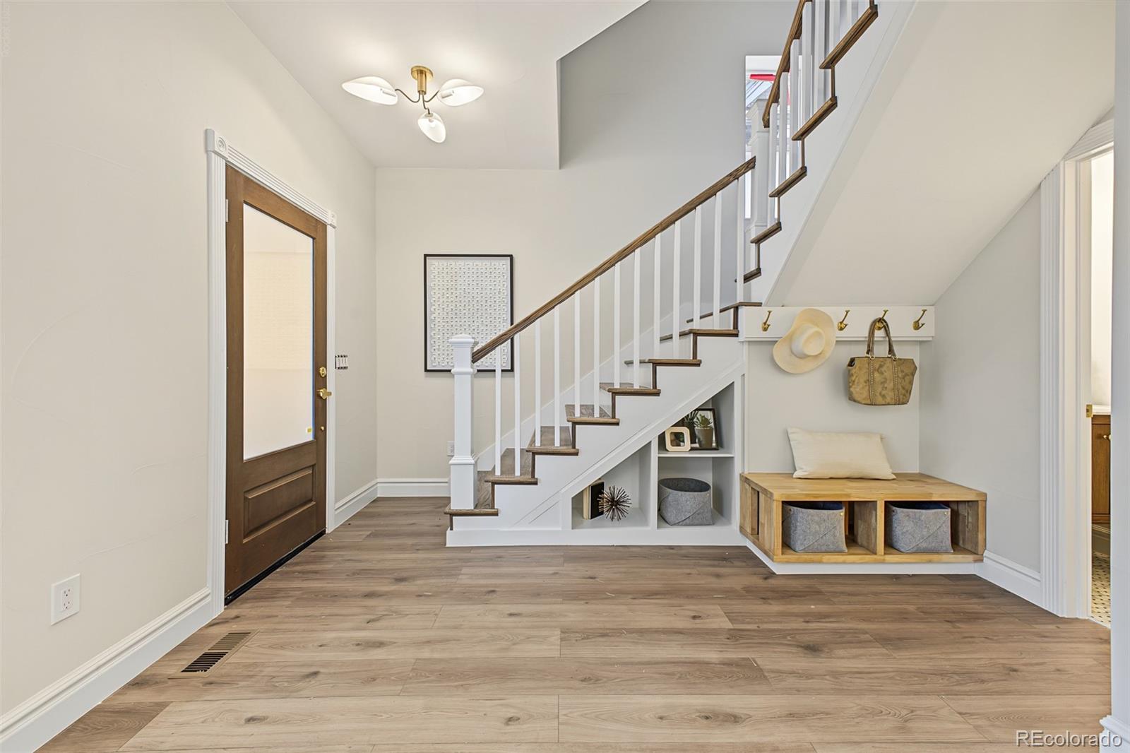 MLS Image #21 for 934 s washington street,denver, Colorado