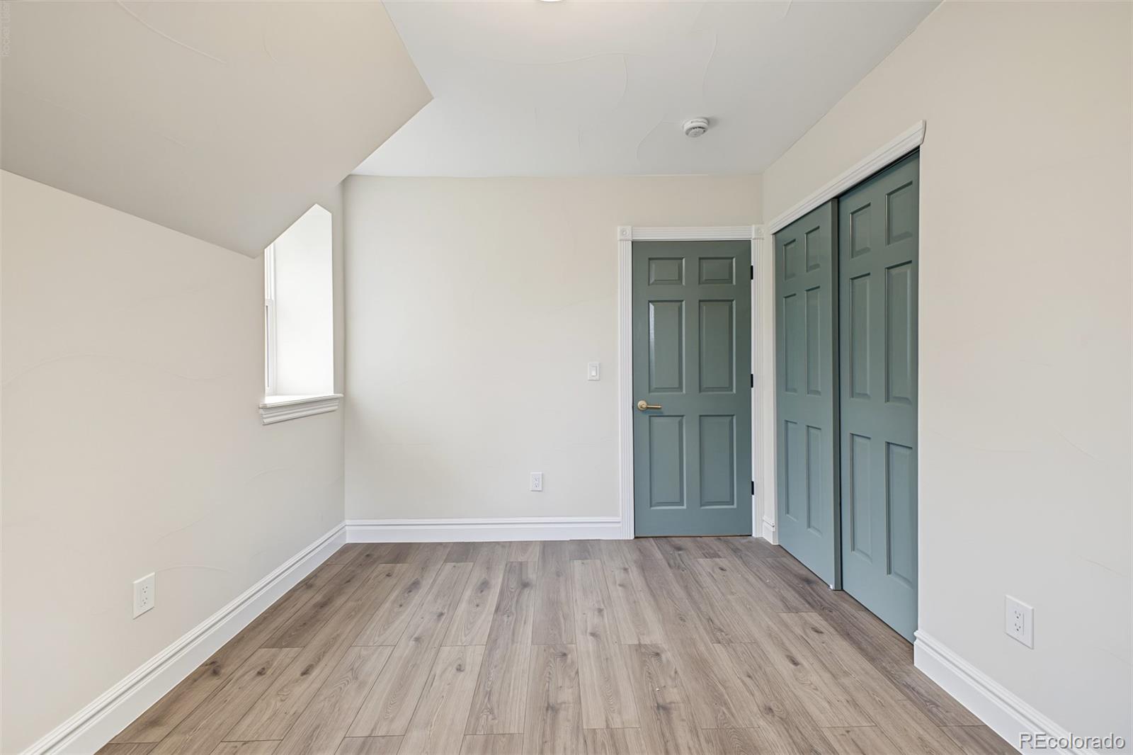 MLS Image #32 for 934 s washington street,denver, Colorado