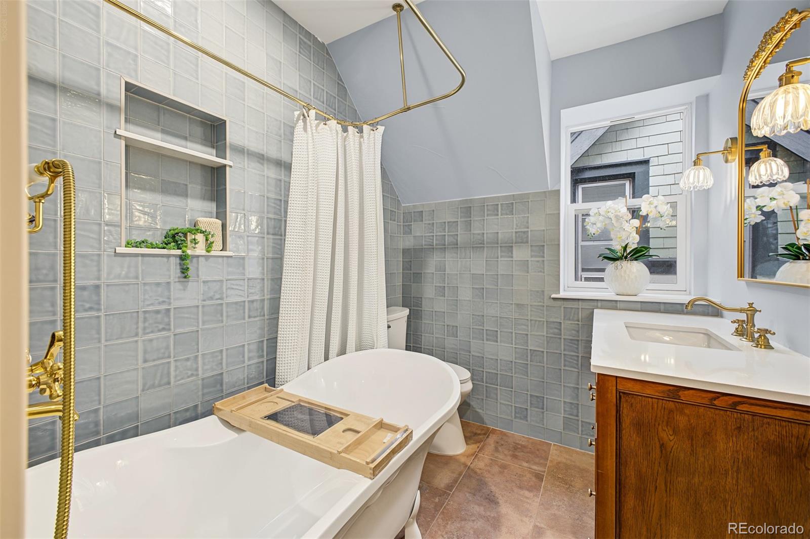MLS Image #33 for 934 s washington street,denver, Colorado