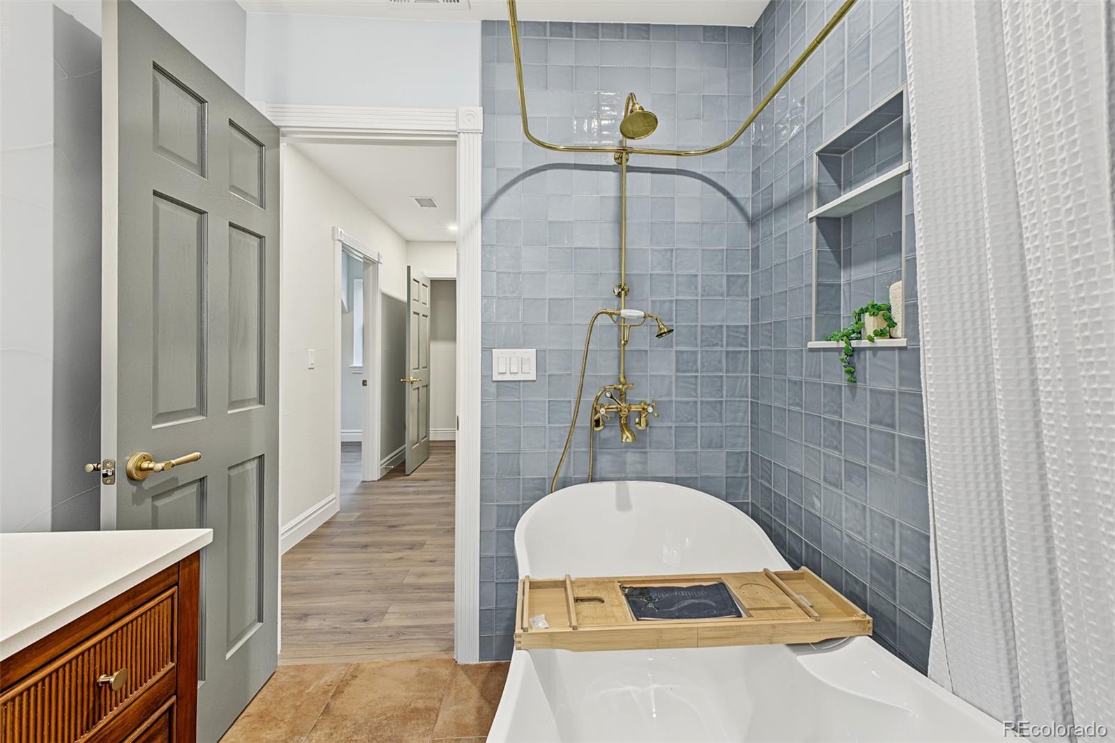 MLS Image #34 for 934 s washington street,denver, Colorado