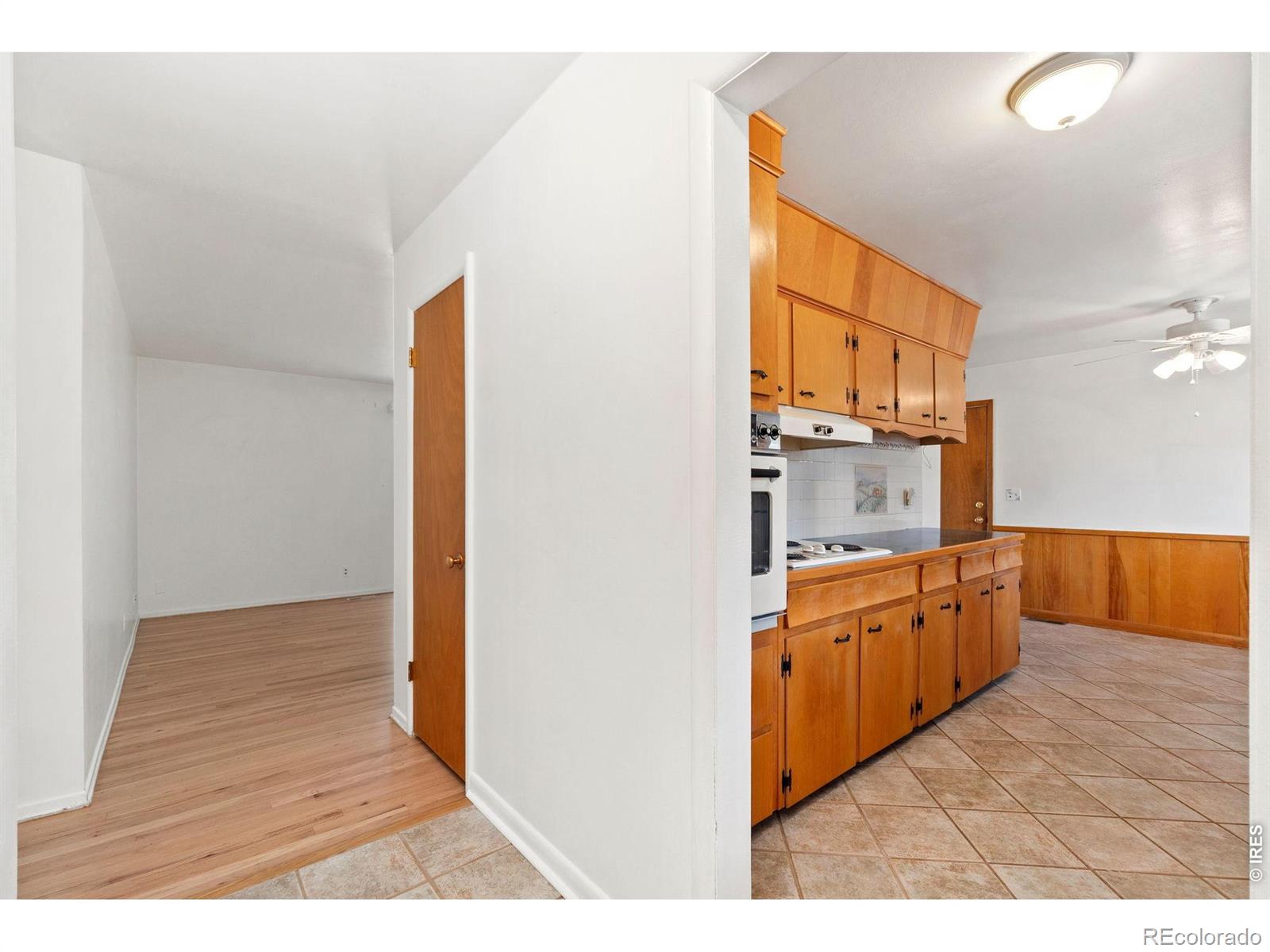 MLS Image #9 for 1980  stacy drive,denver, Colorado