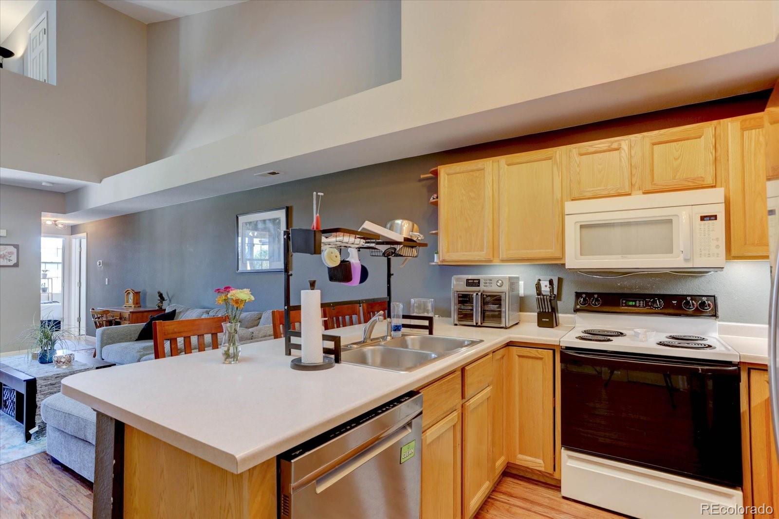 MLS Image #5 for 2818 w centennial drive,littleton, Colorado