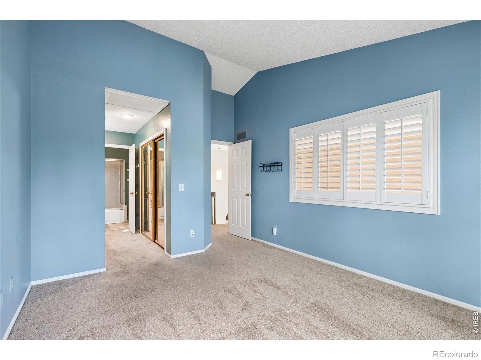 MLS Image #15 for 2049 e phillips lane,centennial, Colorado