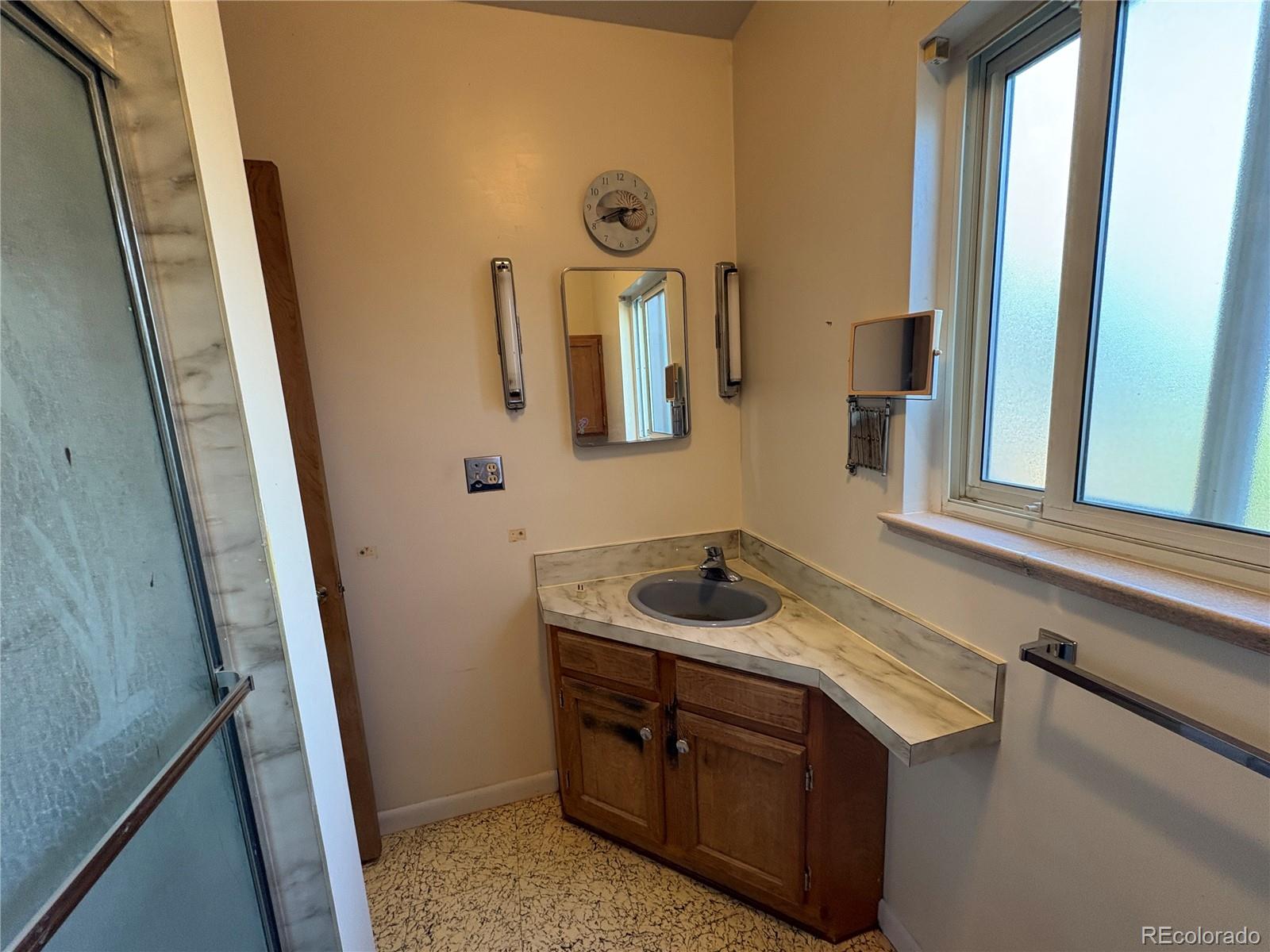 MLS Image #5 for 1260  saulsbury street,lakewood, Colorado