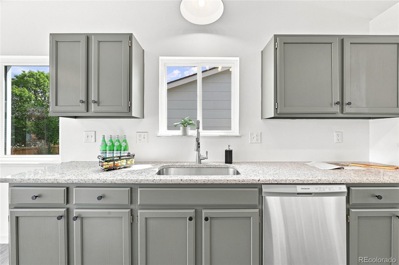 MLS Image #4 for 6685  bear tooth drive,colorado springs, Colorado