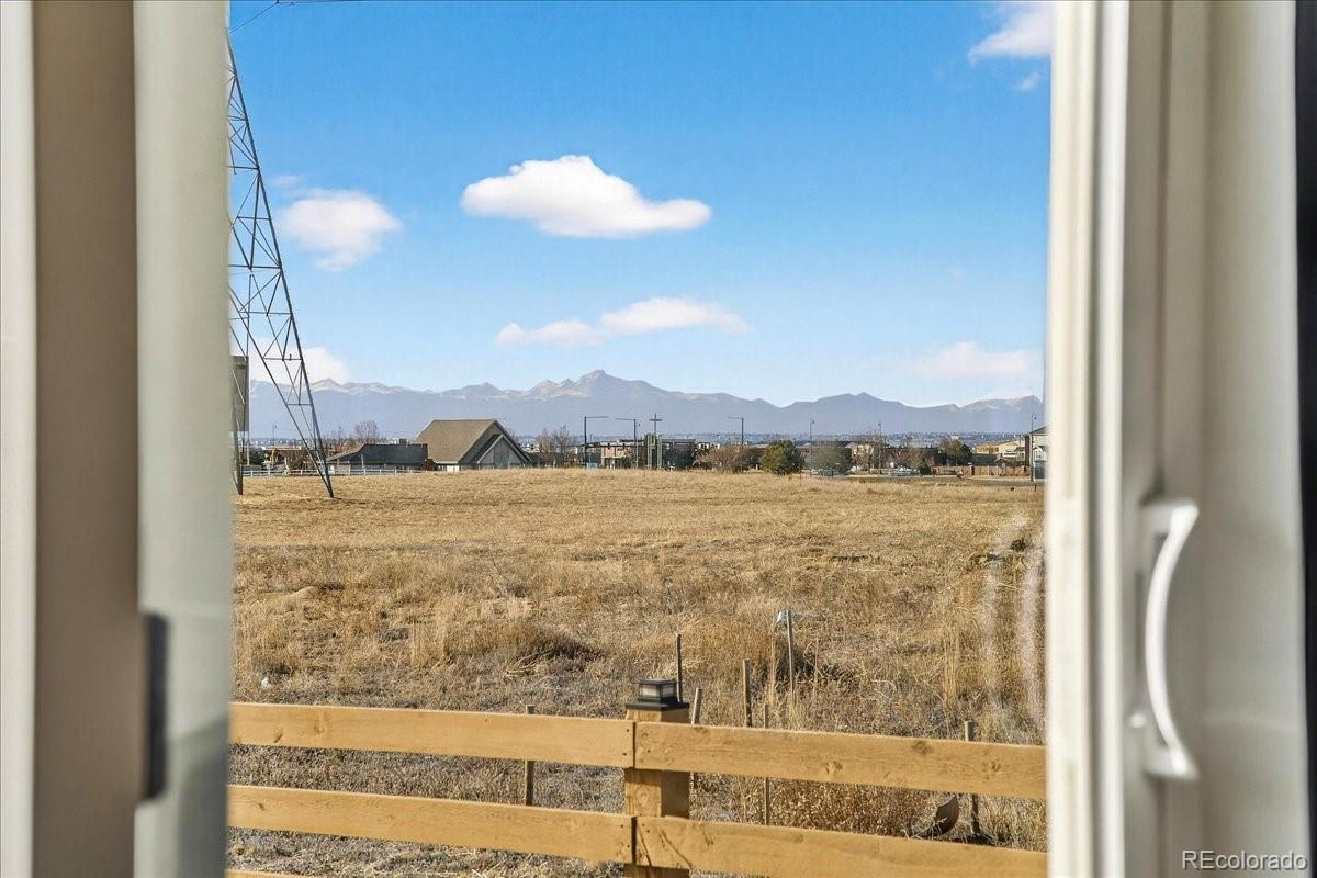 MLS Image #16 for 10271  tucson street,commerce city, Colorado