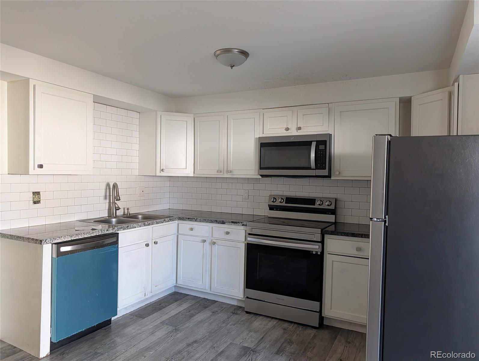 MLS Image #4 for 14002 e utah circle,aurora, Colorado