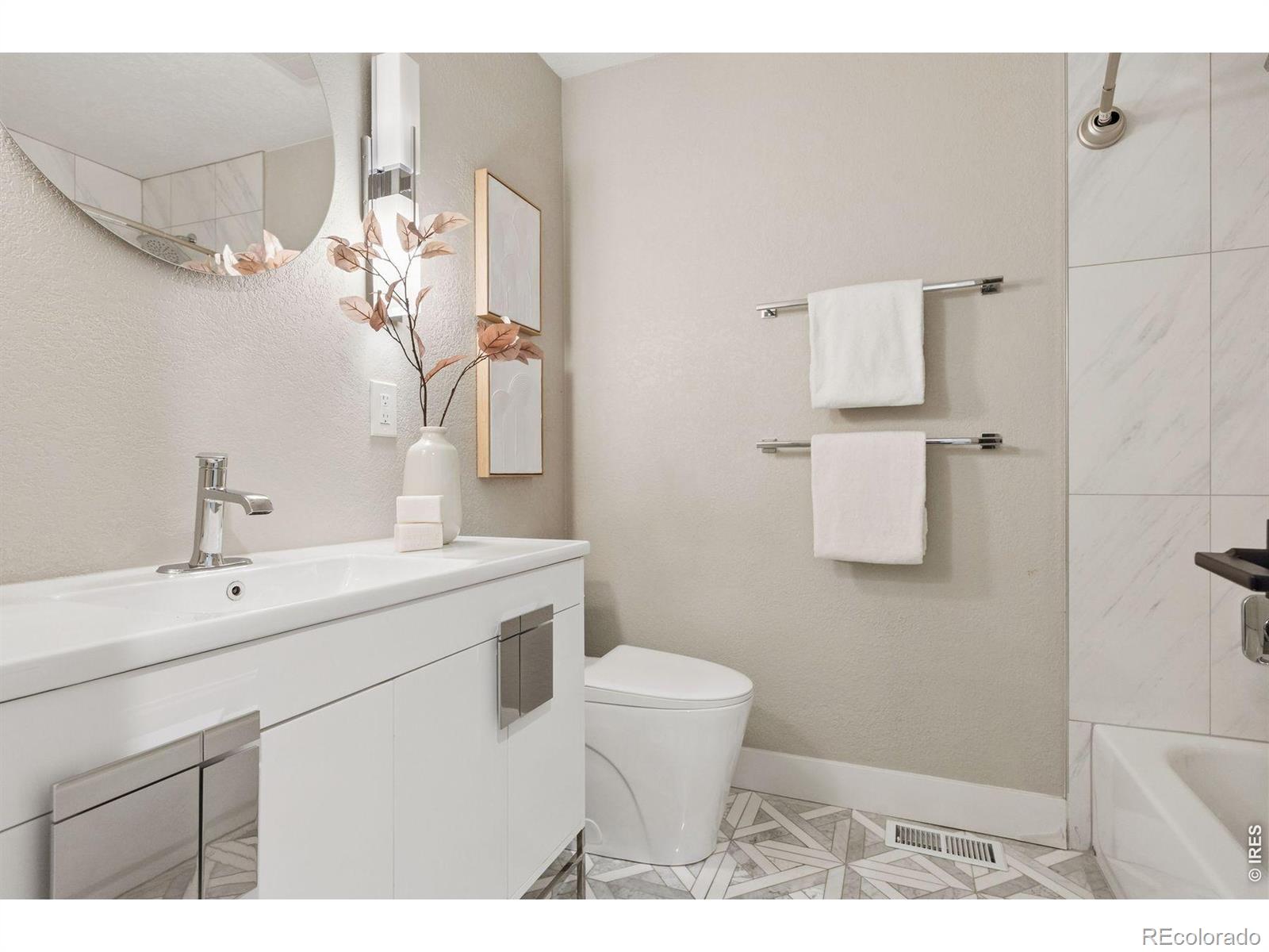 MLS Image #18 for 11725 w 74th avenue,arvada, Colorado