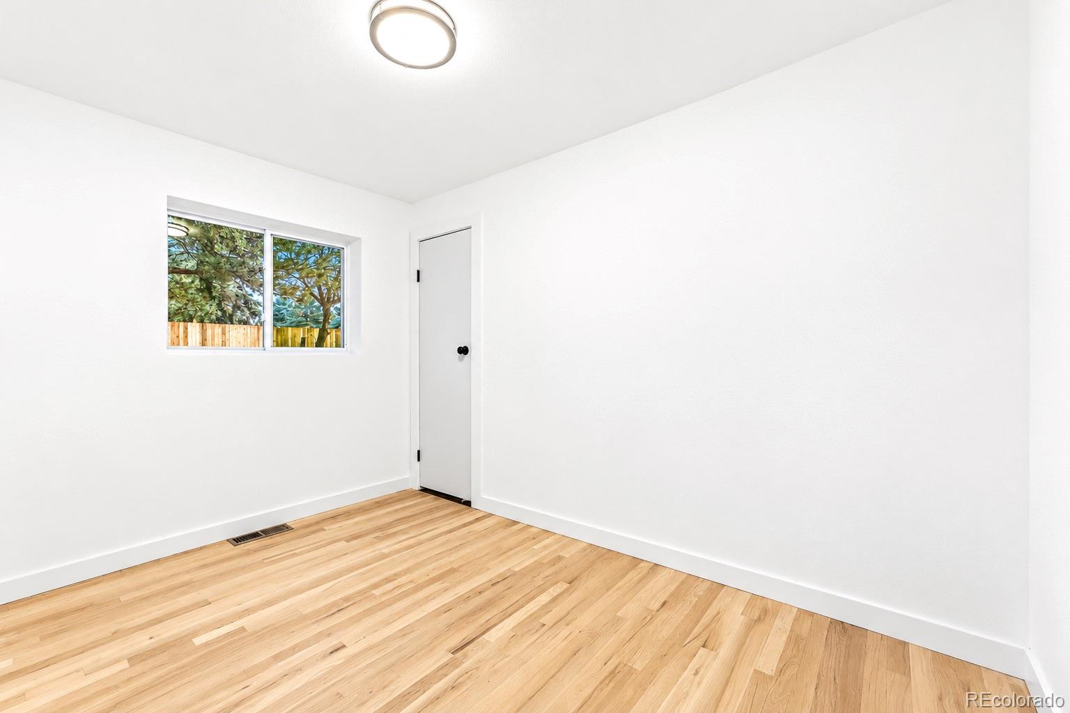 MLS Image #16 for 9921 w 54th avenue,arvada, Colorado