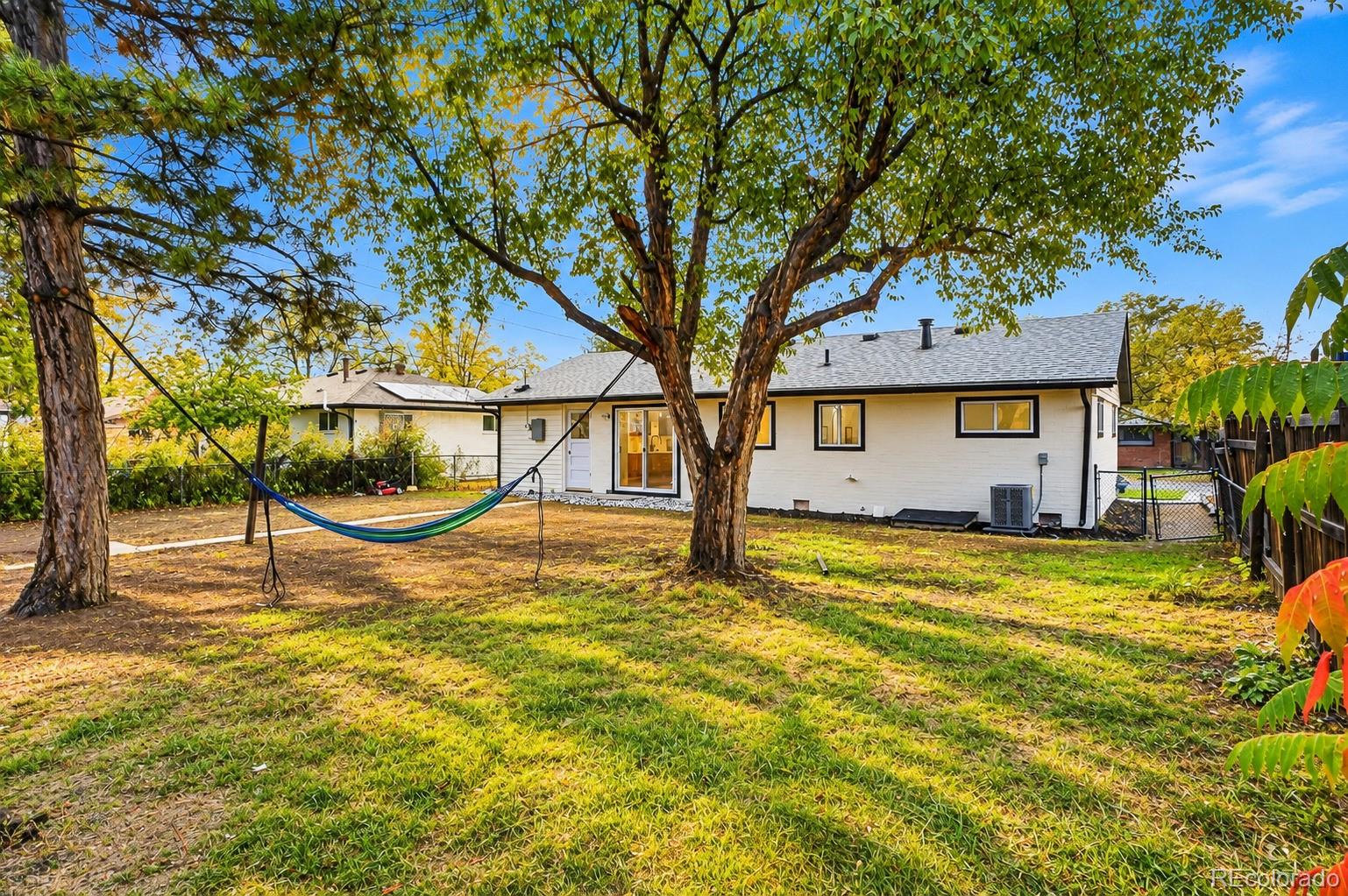 MLS Image #18 for 9921 w 54th avenue,arvada, Colorado