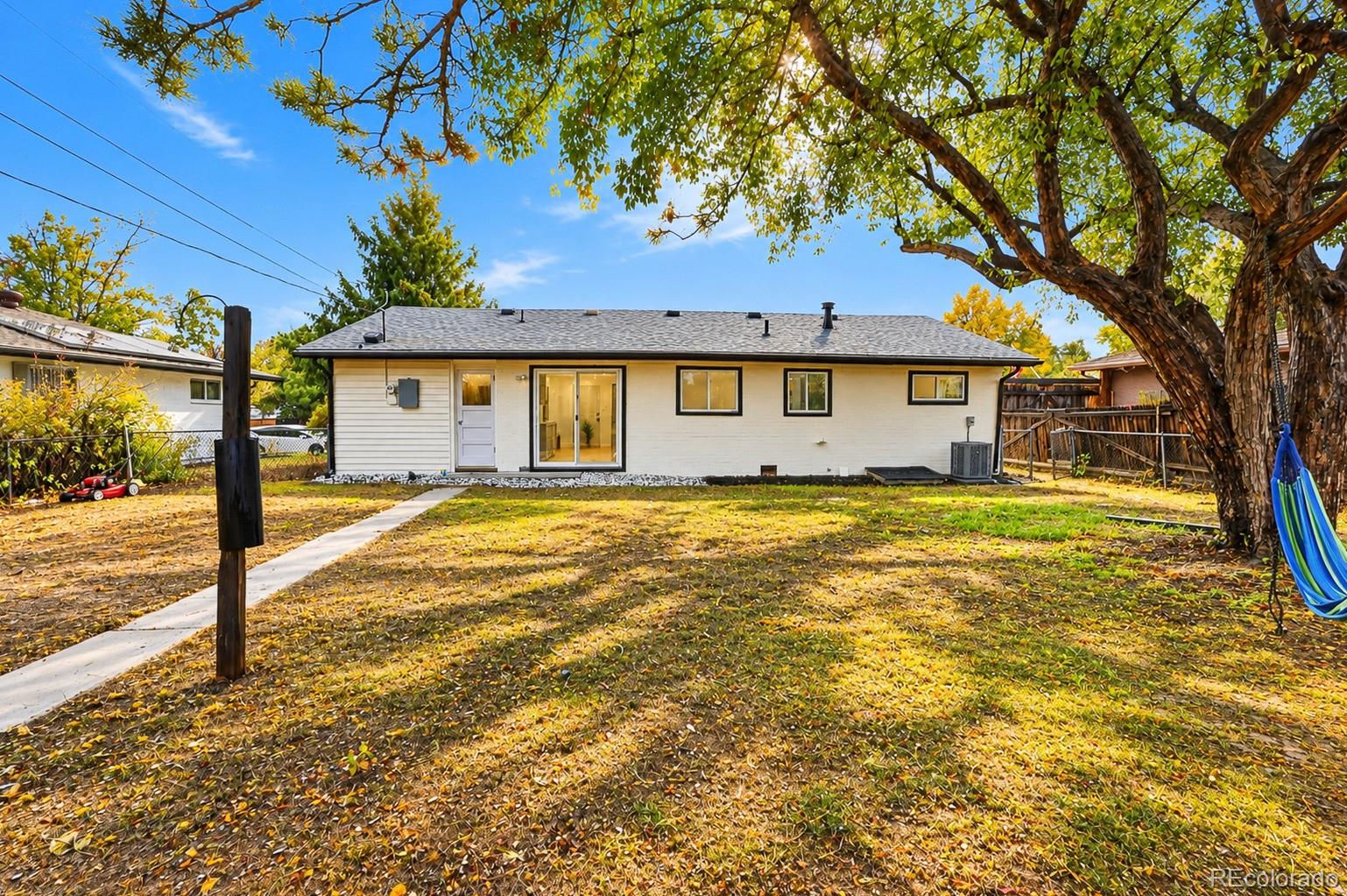 MLS Image #19 for 9921 w 54th avenue,arvada, Colorado