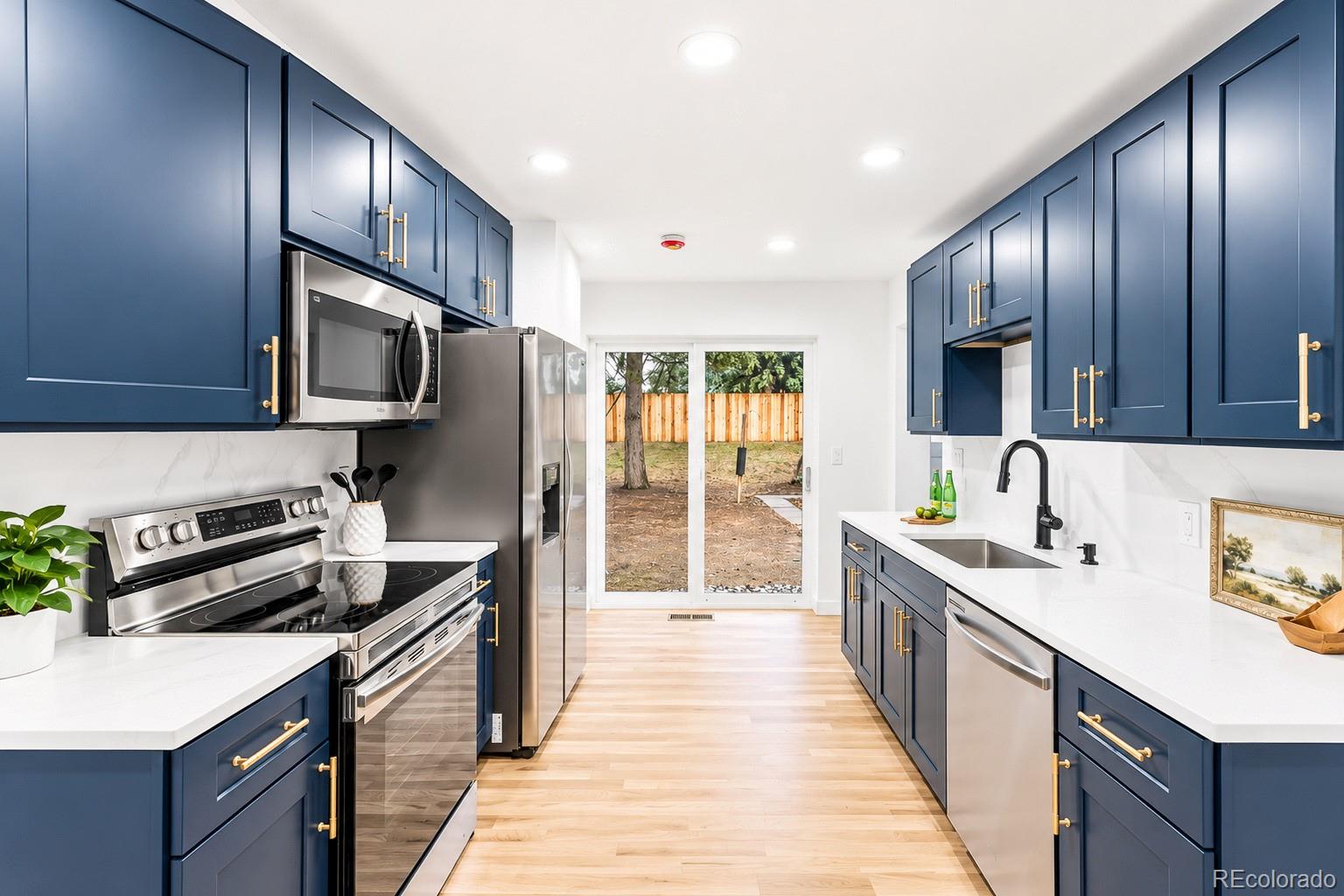 MLS Image #5 for 9921 w 54th avenue,arvada, Colorado