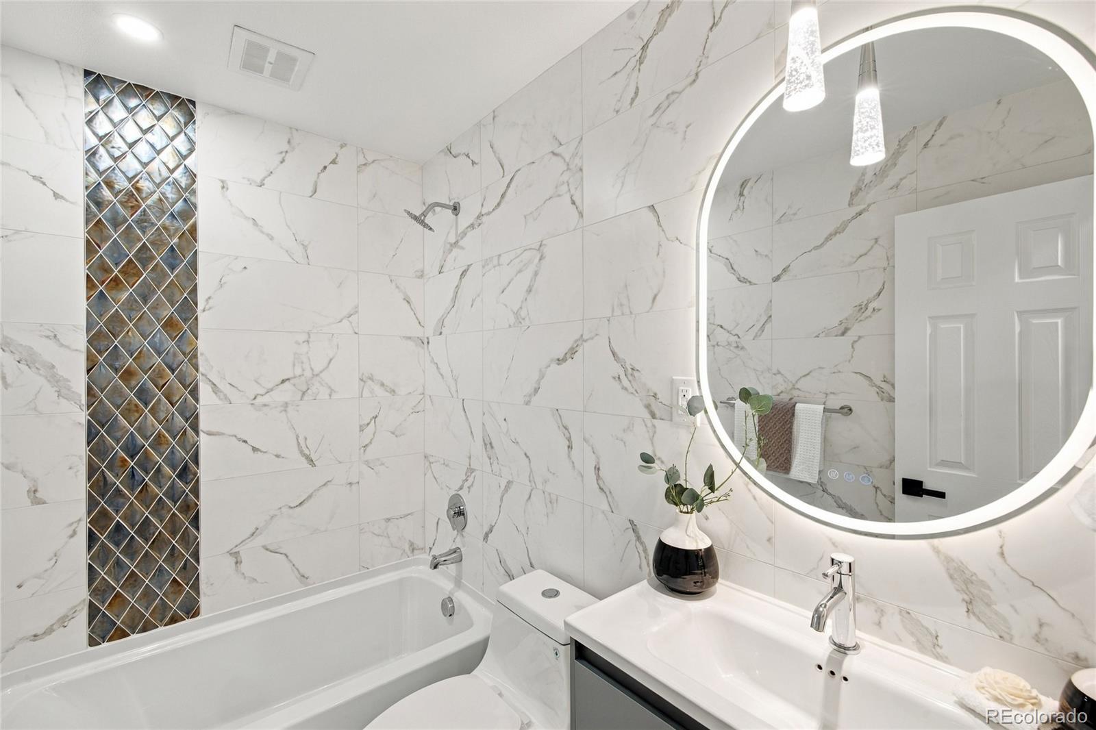 MLS Image #28 for 2647 s linden court,denver, Colorado