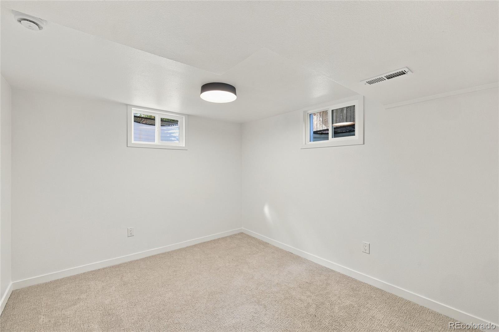 MLS Image #33 for 2647 s linden court,denver, Colorado
