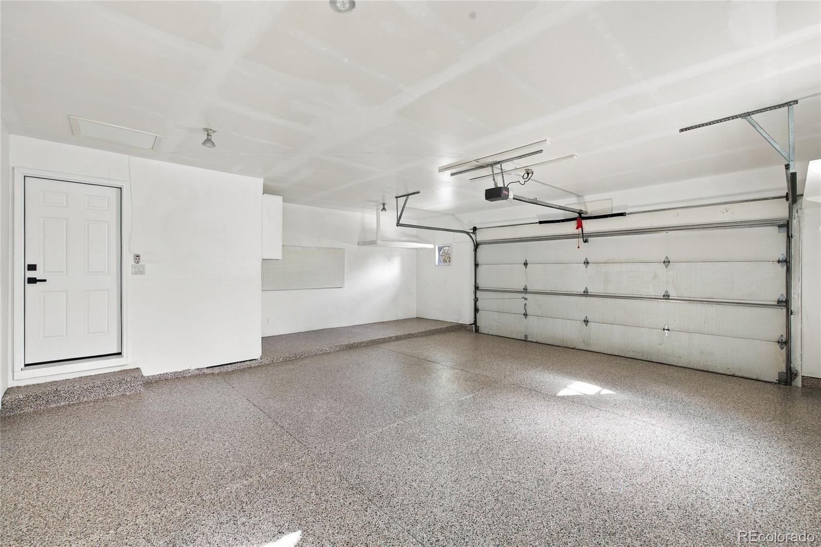 MLS Image #37 for 2647 s linden court,denver, Colorado