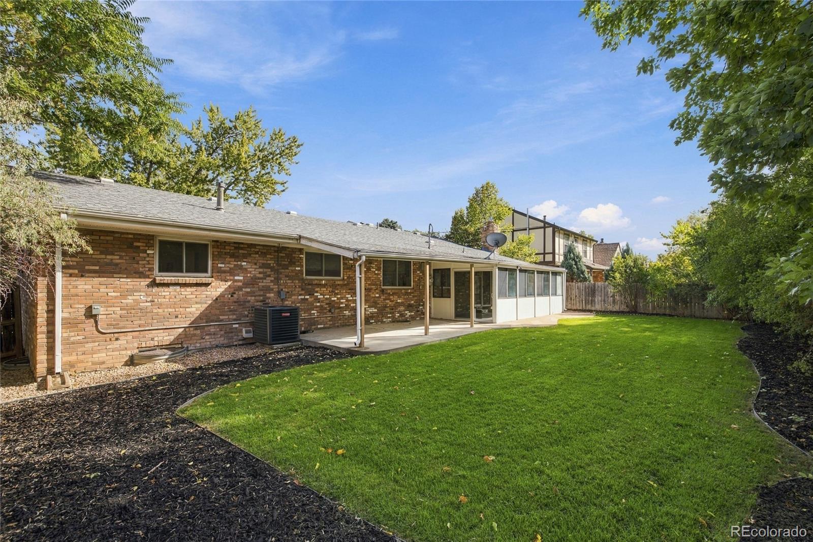MLS Image #47 for 2647 s linden court,denver, Colorado