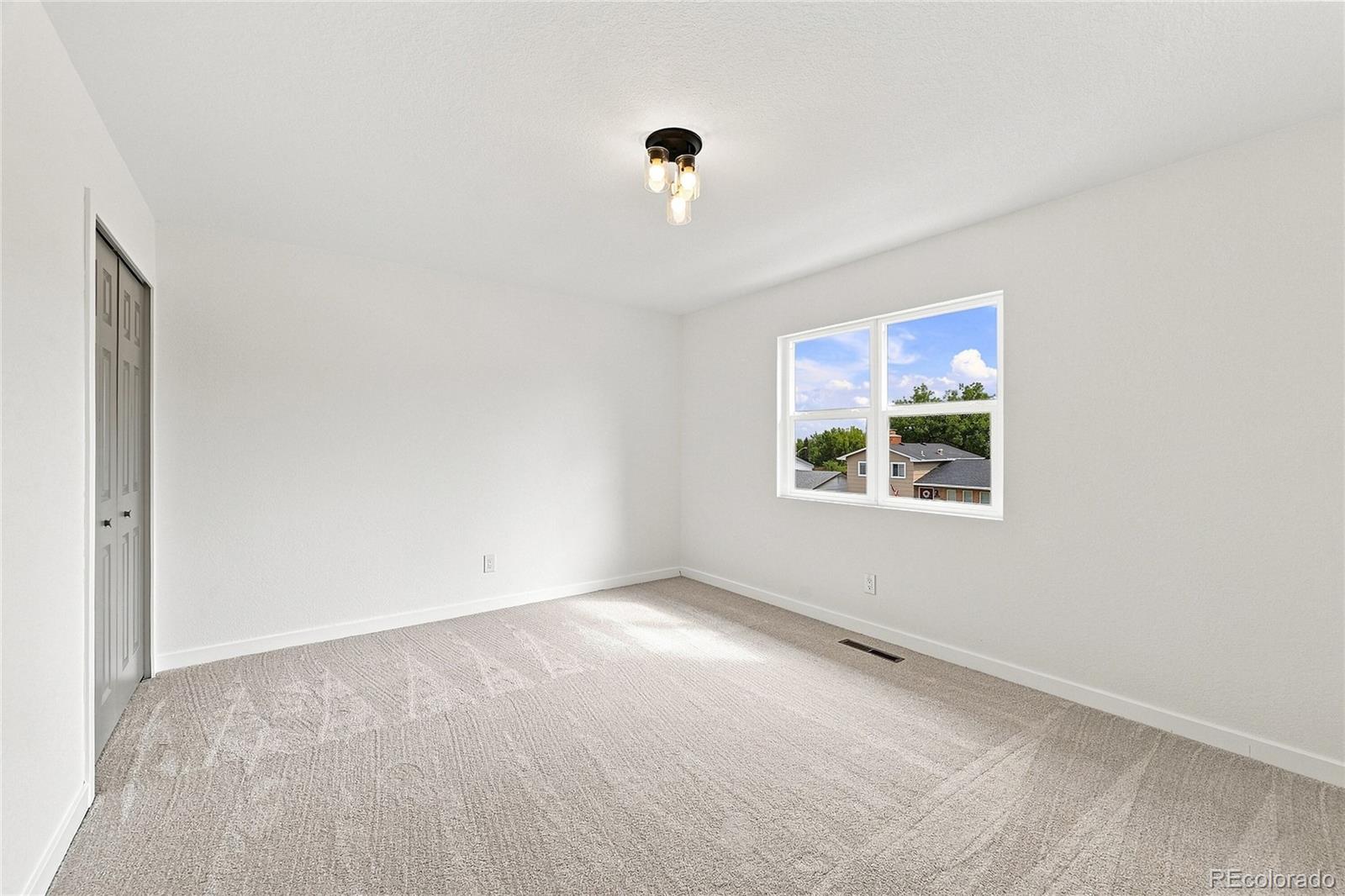 MLS Image #11 for 5117  crestwood drive,colorado springs, Colorado