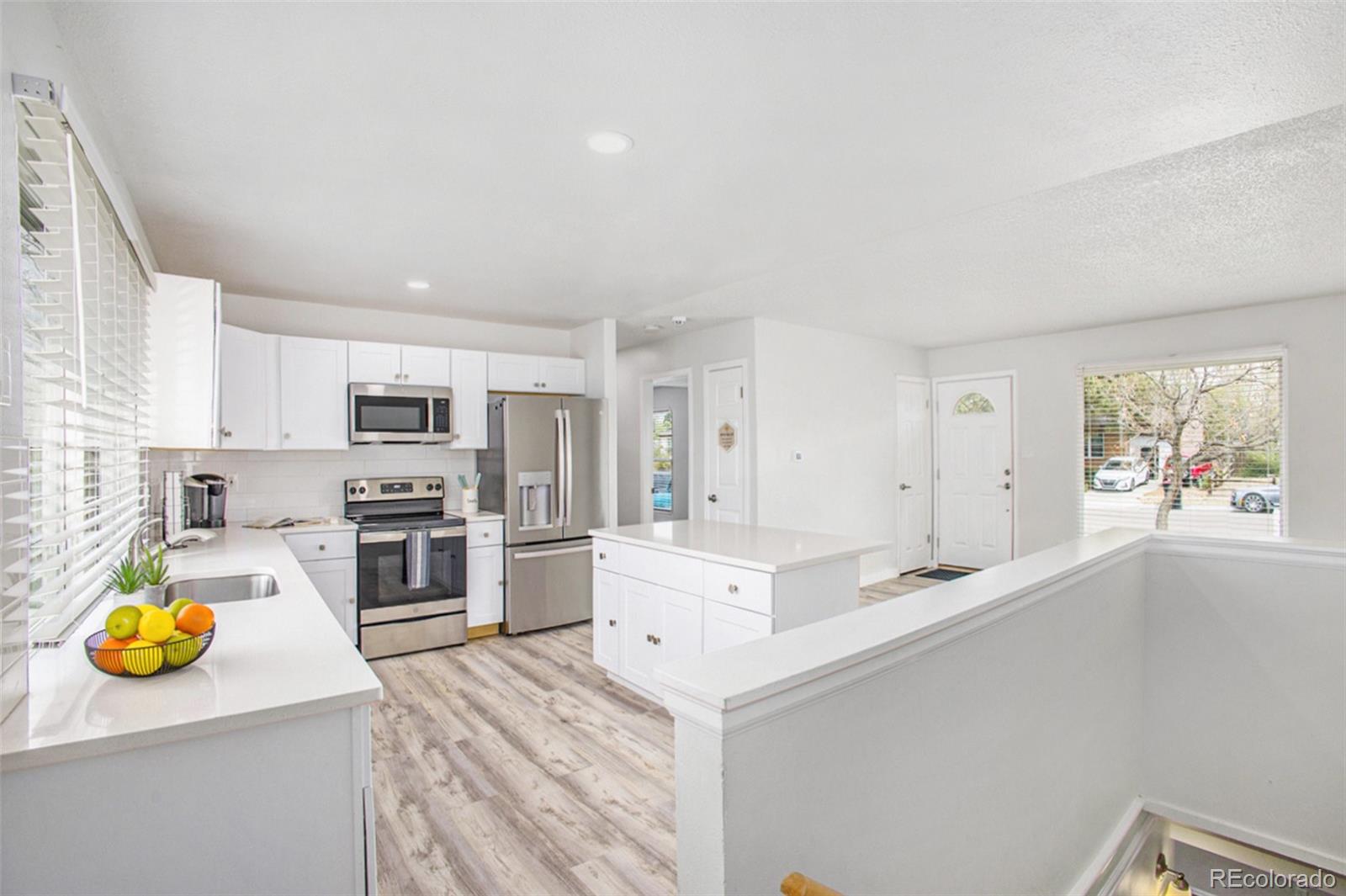 MLS Image #3 for 4087  london lane,colorado springs, Colorado