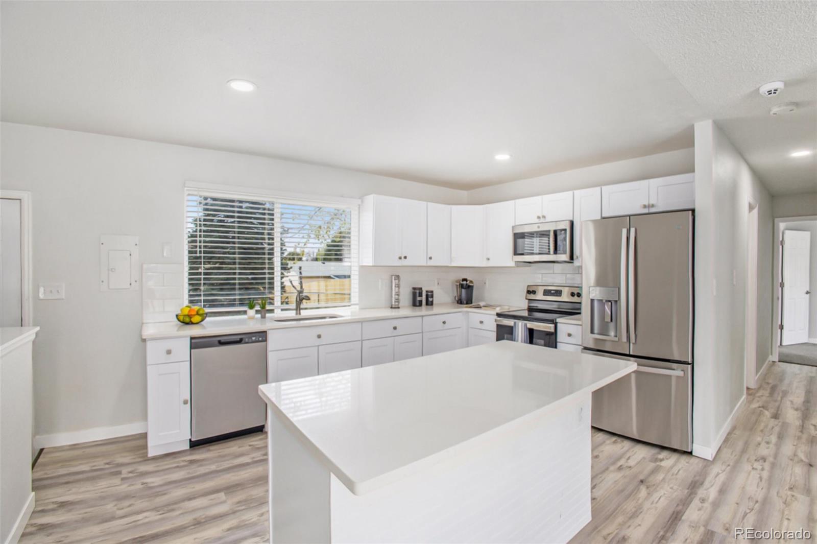 MLS Image #5 for 4087  london lane,colorado springs, Colorado