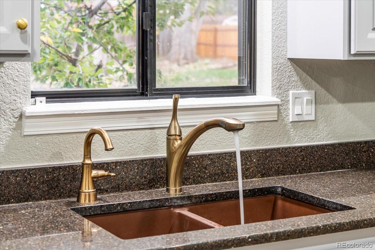 MLS Image #10 for 2057 s evanston court,aurora, Colorado