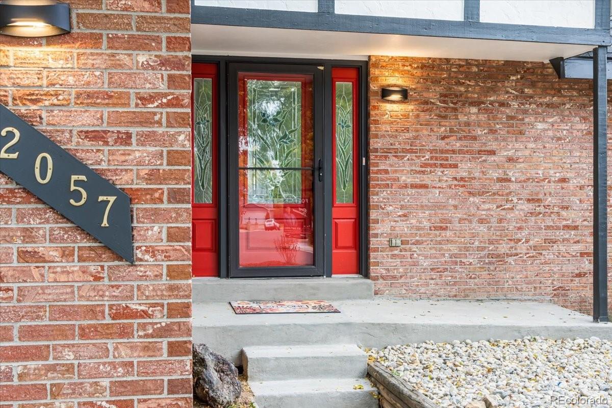 MLS Image #3 for 2057 s evanston court,aurora, Colorado