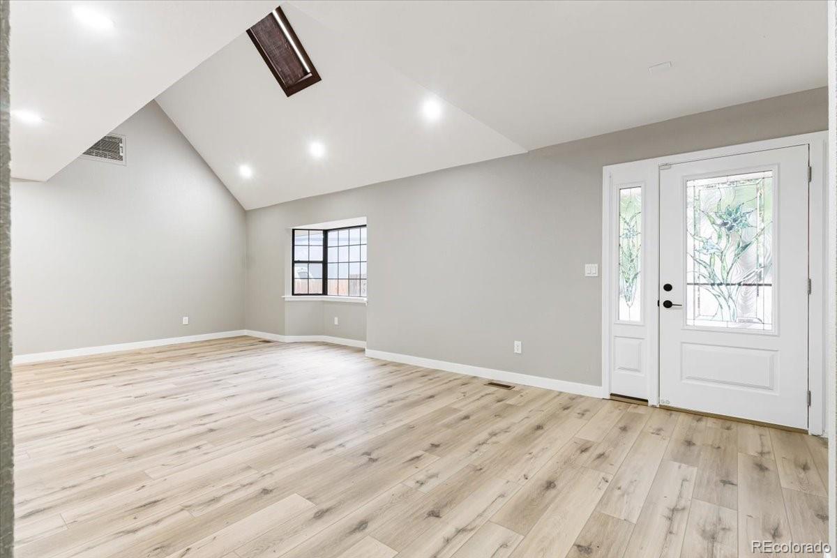 MLS Image #5 for 2057 s evanston court,aurora, Colorado